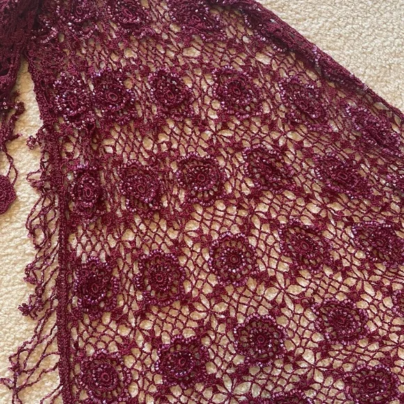 BOUTIQUE PIECE LARGE BEADED SCARF/SHAWL - Picture 5 of 6